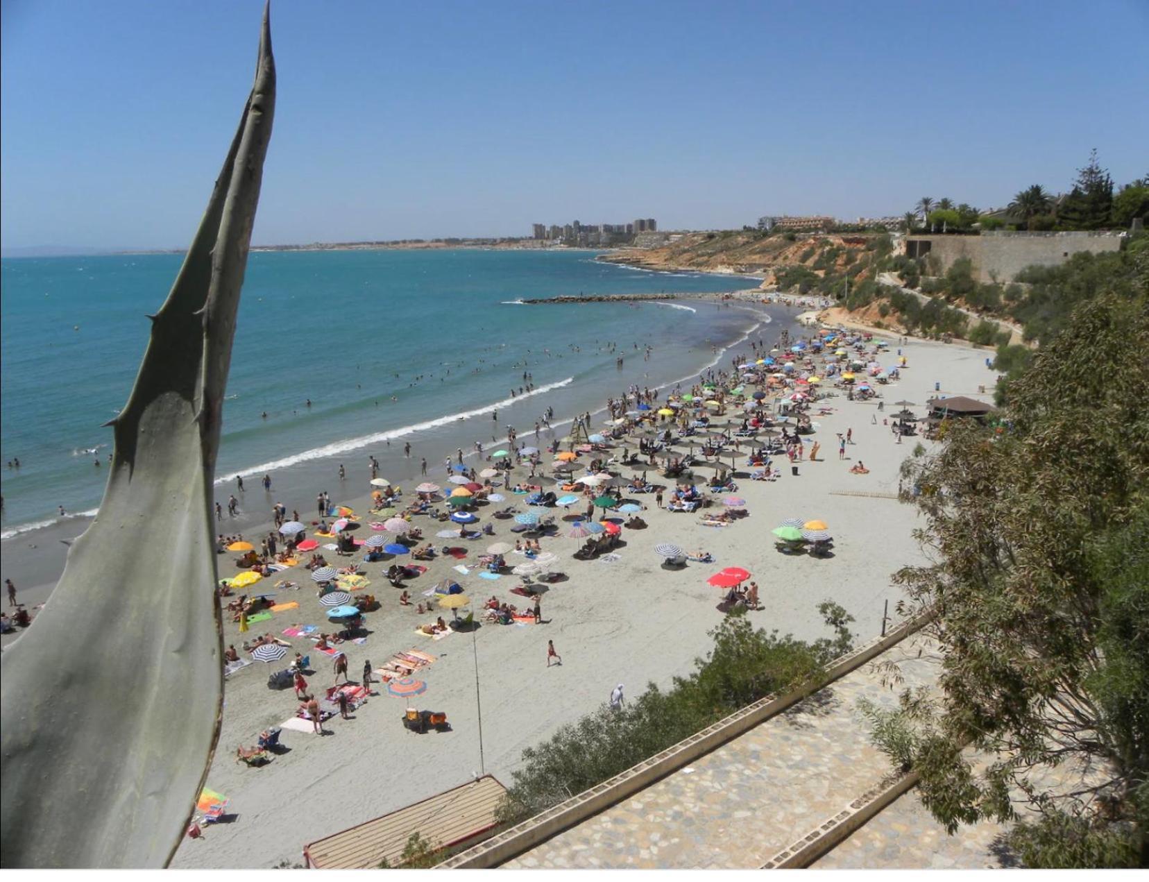 Modern Cozy 2-Bedroom Los Dolses Villamartin Dehesa de Campoamor  ภายนอก รูปภาพ